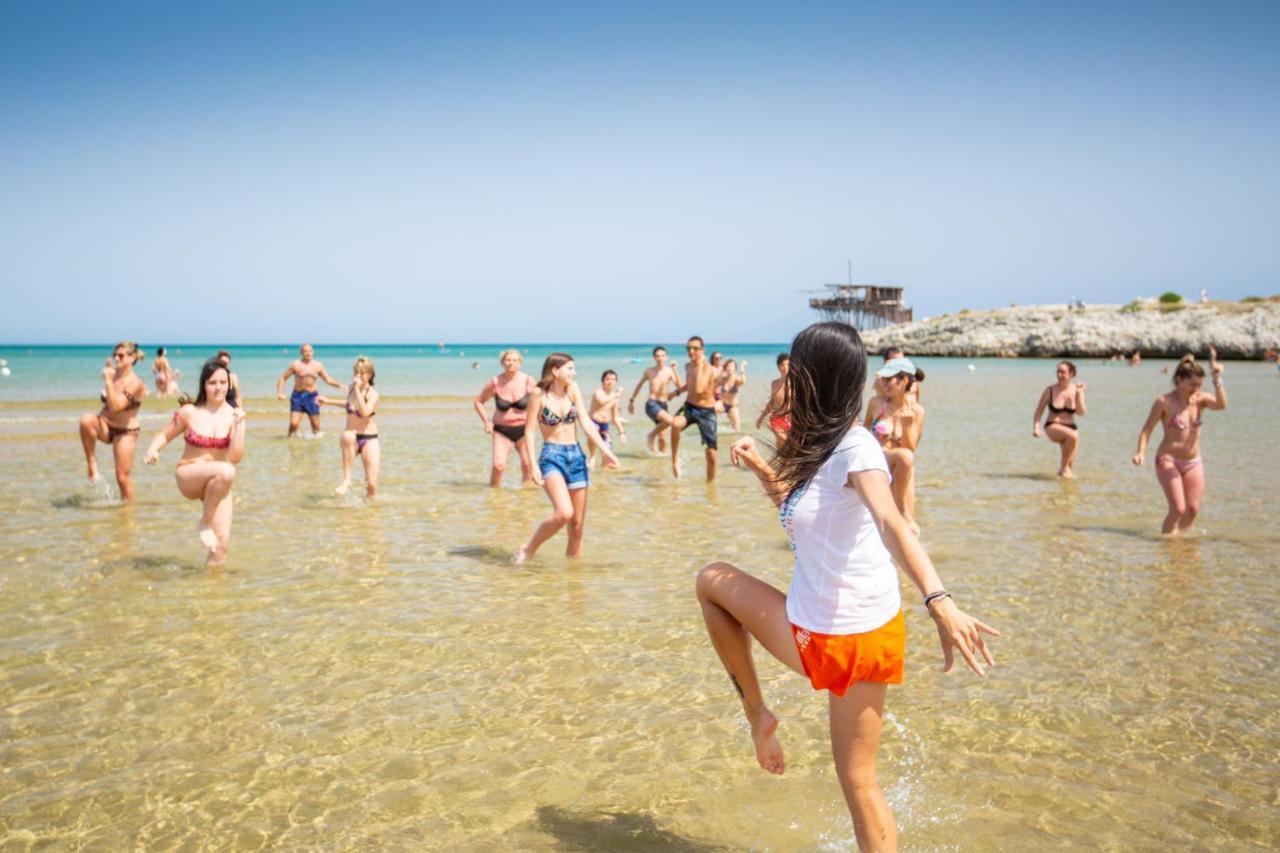 ויאסטה Villaggio Baia Della Tufara מראה חיצוני תמונה