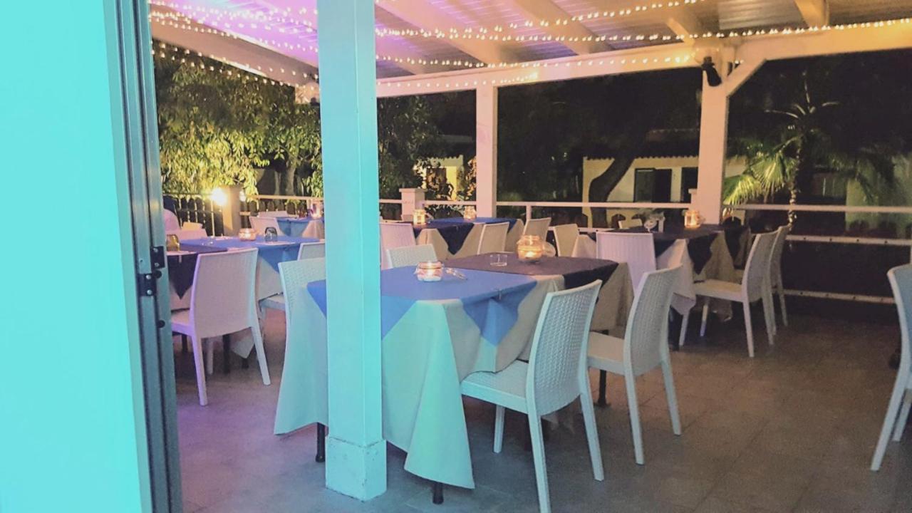 ויאסטה Villaggio Baia Della Tufara מראה חיצוני תמונה